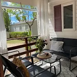 Ruhig Gelegenes Mobilhome La Carabasse Vakantiepark *